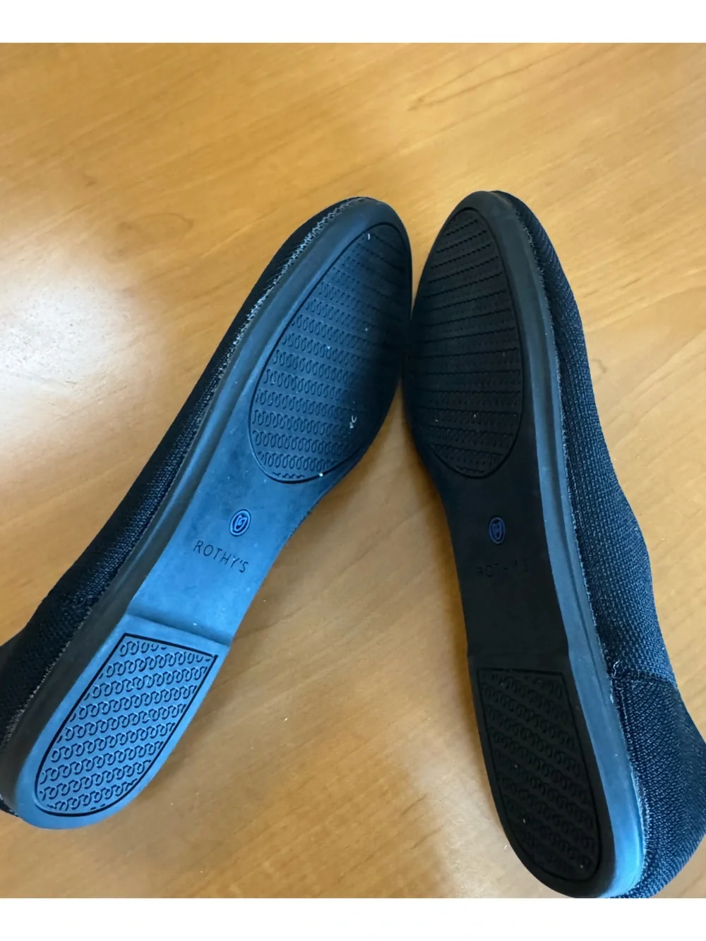 Rothy’s The Flat Black Slip-On Shoe with Cobalt Blue Trim Size 8.5